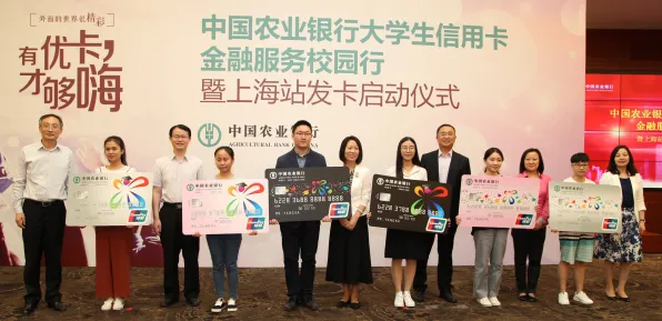 2025年8月枝江二中星际争霸线下见面会，校园电竞与产业联动的新范式