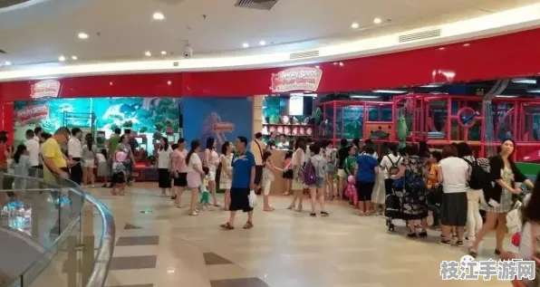 2025年8月枝江市图书馆电子阅览室奇迹MU线下见面会，玩家热情点燃夏日激情